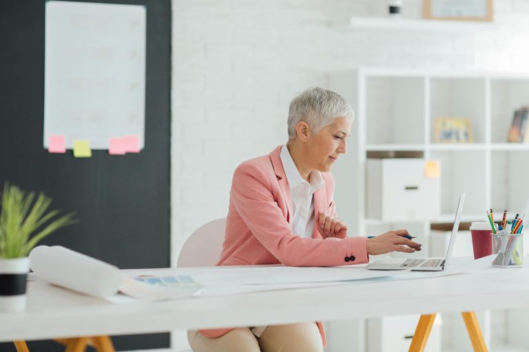 How to Incorporate Personal Branding into Your Marketing Materials For Real Estate