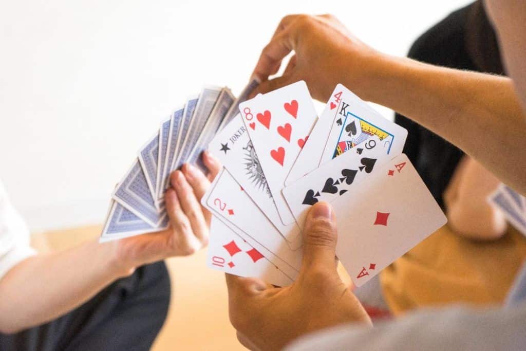 Basic and advanced card game rules